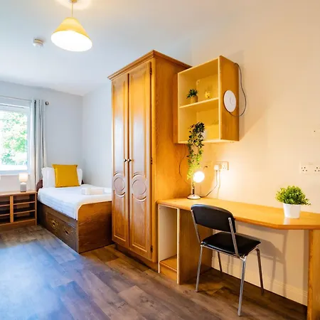 74 - Affordable 3 Bed With Parking * Galway
