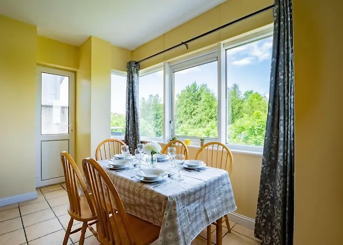 Διαμέρισμα 74 - Affordable 3 Bed With Parking