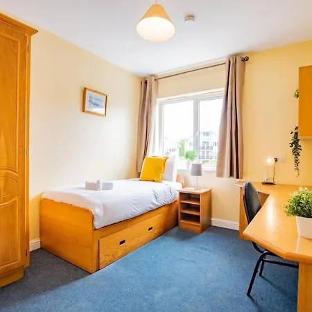 Appartamento 74 - Affordable 3 Bed With Parking *